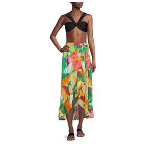 NWT’s Tropical Leaf Print Swimsuit Coverup Ruffled Sarong Size Small(4-6)